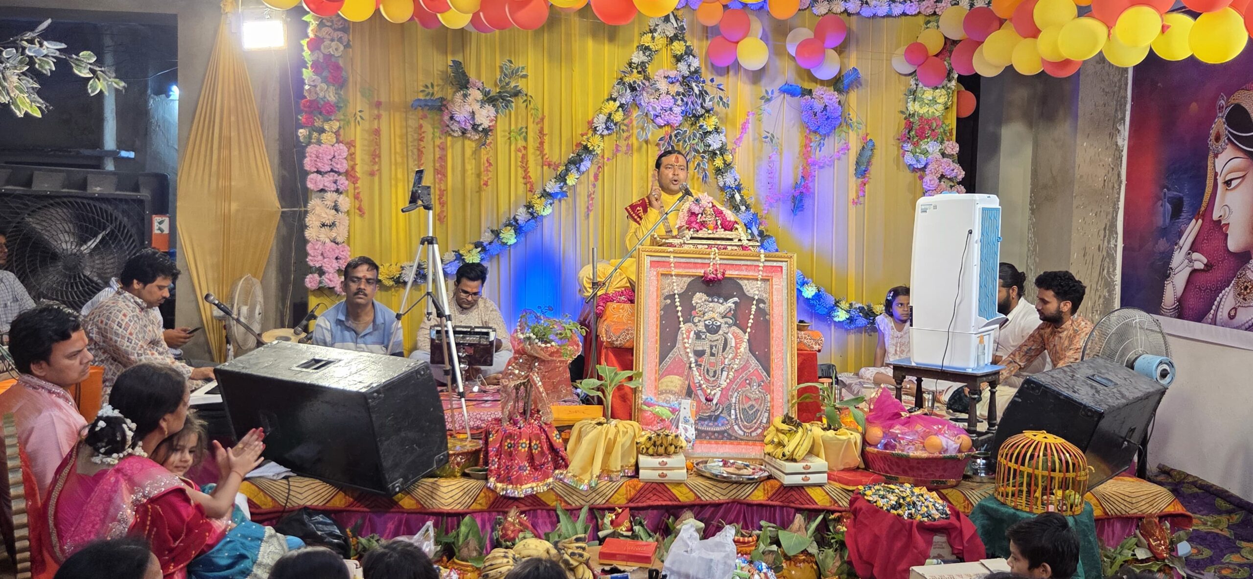 श्रीमद्भागवत कथा का चौथा दिन: संसार में कोई भी वस्तु भगवान से अलग नहीं : राजीव कृष्ण शास्त्री